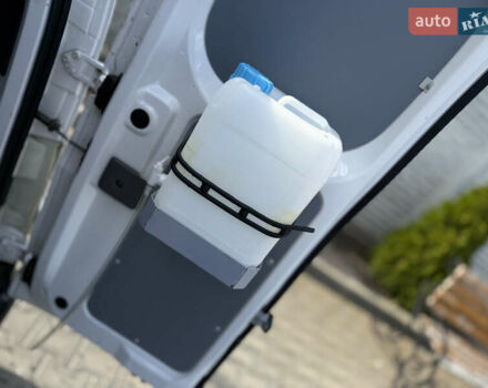 Белый Ниссан e-NV200, объемом двигателя 0 л и пробегом 40 тыс. км за 10900 $, фото 17 на Automoto.ua