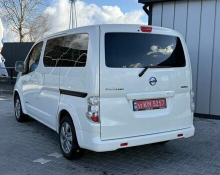 Білий Ніссан e-NV200, об'ємом двигуна 0 л та пробігом 161 тис. км за 9000 $, фото 9 на Automoto.ua
