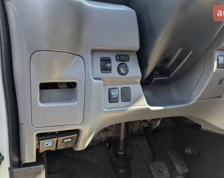 Белый Ниссан e-NV200, объемом двигателя 0 л и пробегом 169 тыс. км за 11000 $, фото 11 на Automoto.ua