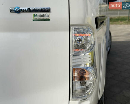 Белый Ниссан e-NV200, объемом двигателя 0 л и пробегом 27 тыс. км за 9800 $, фото 31 на Automoto.ua