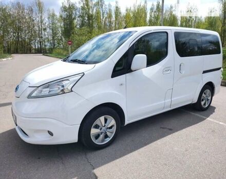 Белый Ниссан e-NV200, объемом двигателя 0 л и пробегом 139 тыс. км за 16900 $, фото 8 на Automoto.ua