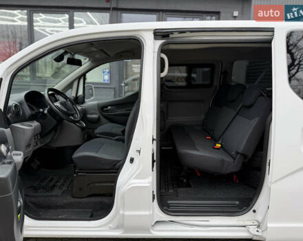 Белый Ниссан e-NV200, объемом двигателя 0 л и пробегом 88 тыс. км за 12350 $, фото 14 на Automoto.ua
