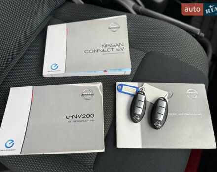 Белый Ниссан e-NV200, объемом двигателя 0 л и пробегом 88 тыс. км за 12350 $, фото 23 на Automoto.ua