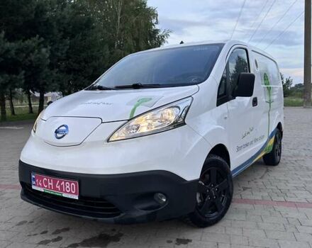 Білий Ніссан e-NV200, об'ємом двигуна 0 л та пробігом 29 тис. км за 10799 $, фото 1 на Automoto.ua