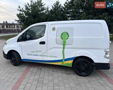 Білий Ніссан e-NV200, об'ємом двигуна 0 л та пробігом 29 тис. км за 10799 $, фото 6 на Automoto.ua