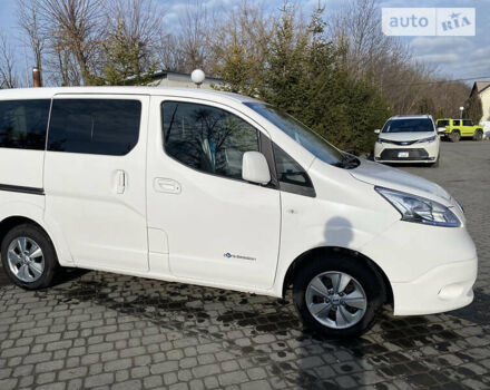 Білий Ніссан e-NV200, об'ємом двигуна 0 л та пробігом 59 тис. км за 20400 $, фото 17 на Automoto.ua