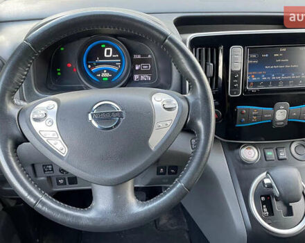 Белый Ниссан e-NV200, объемом двигателя 0 л и пробегом 132 тыс. км за 13200 $, фото 11 на Automoto.ua