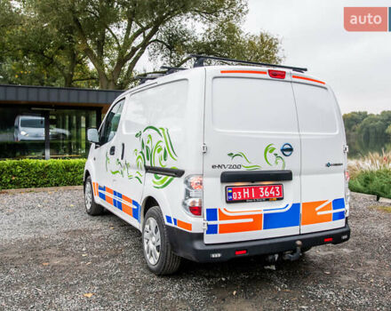 Білий Ніссан e-NV200, об'ємом двигуна 0 л та пробігом 82 тис. км за 13400 $, фото 8 на Automoto.ua