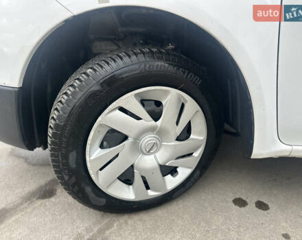 Белый Ниссан e-NV200, объемом двигателя 0 л и пробегом 20 тыс. км за 13900 $, фото 4 на Automoto.ua