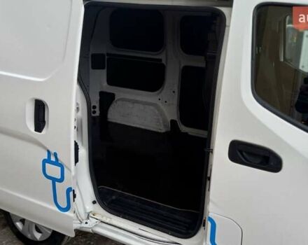 Белый Ниссан e-NV200, объемом двигателя 0 л и пробегом 58 тыс. км за 13100 $, фото 11 на Automoto.ua