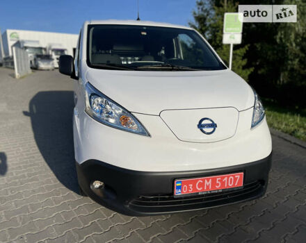 Білий Ніссан e-NV200, об'ємом двигуна 0 л та пробігом 51 тис. км за 15000 $, фото 2 на Automoto.ua