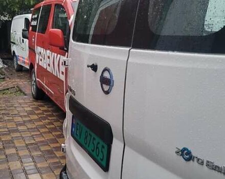 Білий Ніссан e-NV200, об'ємом двигуна 0 л та пробігом 82 тис. км за 13400 $, фото 33 на Automoto.ua