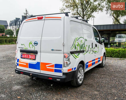 Білий Ніссан e-NV200, об'ємом двигуна 0 л та пробігом 82 тис. км за 13400 $, фото 14 на Automoto.ua