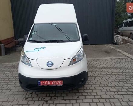 Белый Ниссан e-NV200, объемом двигателя 0 л и пробегом 58 тыс. км за 13100 $, фото 1 на Automoto.ua