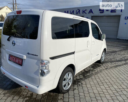 Білий Ніссан e-NV200, об'ємом двигуна 0 л та пробігом 59 тис. км за 20400 $, фото 13 на Automoto.ua