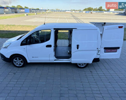 Білий Ніссан e-NV200, об'ємом двигуна 0 л та пробігом 52 тис. км за 14600 $, фото 12 на Automoto.ua