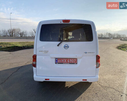 Белый Ниссан e-NV200, объемом двигателя 0 л и пробегом 79 тыс. км за 15500 $, фото 9 на Automoto.ua