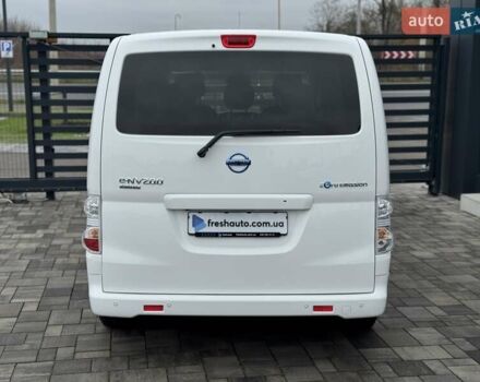 Белый Ниссан e-NV200, объемом двигателя 0 л и пробегом 125 тыс. км за 15900 $, фото 11 на Automoto.ua