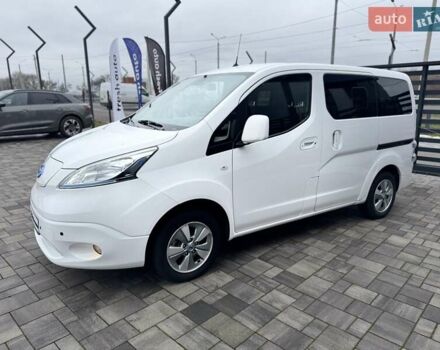 Белый Ниссан e-NV200, объемом двигателя 0 л и пробегом 125 тыс. км за 15900 $, фото 8 на Automoto.ua