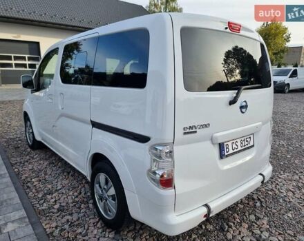 Белый Ниссан e-NV200, объемом двигателя 0 л и пробегом 202 тыс. км за 13300 $, фото 6 на Automoto.ua