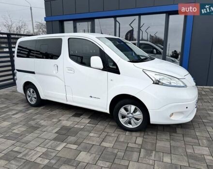 Белый Ниссан e-NV200, объемом двигателя 0 л и пробегом 125 тыс. км за 15900 $, фото 6 на Automoto.ua