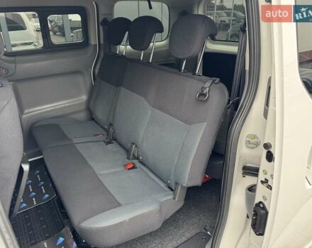 Белый Ниссан e-NV200, объемом двигателя 0 л и пробегом 125 тыс. км за 15900 $, фото 26 на Automoto.ua
