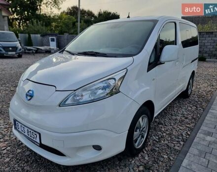 Белый Ниссан e-NV200, объемом двигателя 0 л и пробегом 202 тыс. км за 13300 $, фото 10 на Automoto.ua