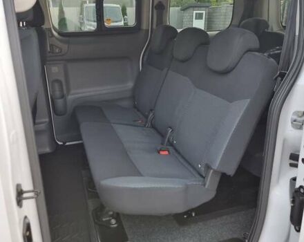 Белый Ниссан e-NV200, объемом двигателя 0 л и пробегом 202 тыс. км за 13300 $, фото 23 на Automoto.ua