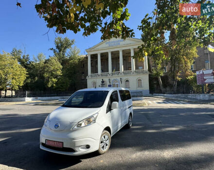 Белый Ниссан e-NV200, объемом двигателя 0 л и пробегом 179 тыс. км за 15700 $, фото 14 на Automoto.ua
