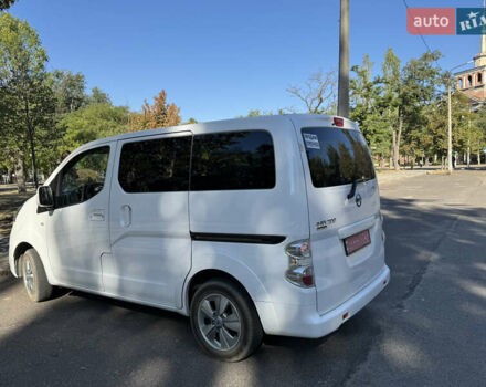 Белый Ниссан e-NV200, объемом двигателя 0 л и пробегом 179 тыс. км за 15700 $, фото 11 на Automoto.ua