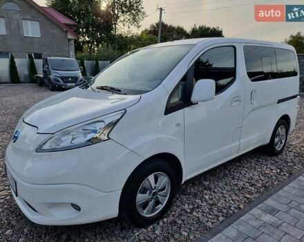 Белый Ниссан e-NV200, объемом двигателя 0 л и пробегом 202 тыс. км за 13300 $, фото 9 на Automoto.ua