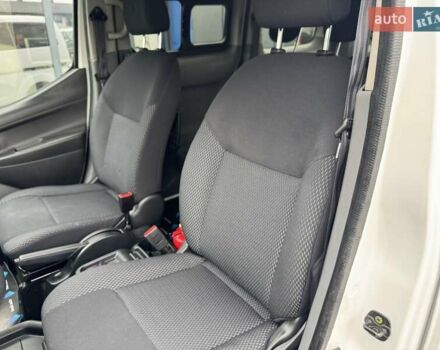 Белый Ниссан e-NV200, объемом двигателя 0 л и пробегом 125 тыс. км за 15900 $, фото 19 на Automoto.ua