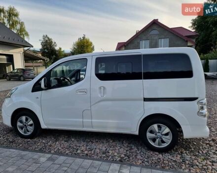 Белый Ниссан e-NV200, объемом двигателя 0 л и пробегом 202 тыс. км за 13300 $, фото 8 на Automoto.ua