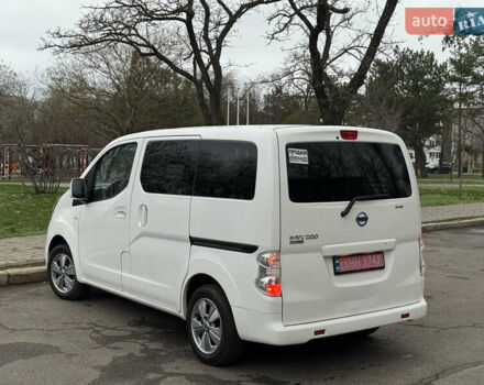 Білий Ніссан e-NV200, об'ємом двигуна 0 л та пробігом 179 тис. км за 15300 $, фото 5 на Automoto.ua