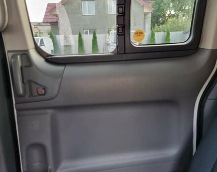 Белый Ниссан e-NV200, объемом двигателя 0 л и пробегом 202 тыс. км за 13300 $, фото 25 на Automoto.ua