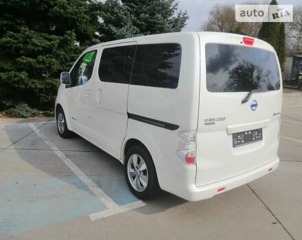 Білий Ніссан e-NV200, об'ємом двигуна 0 л та пробігом 61 тис. км за 27900 $, фото 24 на Automoto.ua