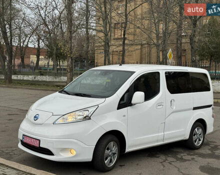 Білий Ніссан e-NV200, об'ємом двигуна 0 л та пробігом 179 тис. км за 15300 $, фото 7 на Automoto.ua