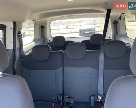 Белый Ниссан e-NV200, объемом двигателя 0 л и пробегом 179 тыс. км за 15900 $, фото 6 на Automoto.ua