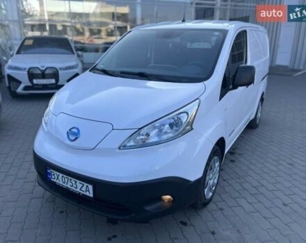 Белый Ниссан e-NV200, объемом двигателя 0 л и пробегом 34 тыс. км за 17900 $, фото 1 на Automoto.ua