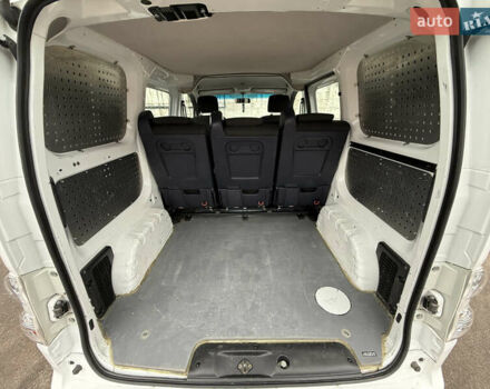 Белый Ниссан e-NV200, объемом двигателя 0 л и пробегом 50 тыс. км за 17899 $, фото 38 на Automoto.ua