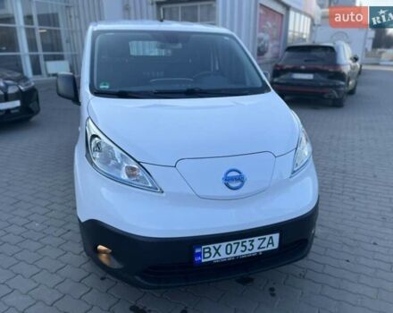 Белый Ниссан e-NV200, объемом двигателя 0 л и пробегом 34 тыс. км за 17900 $, фото 4 на Automoto.ua