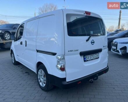 Белый Ниссан e-NV200, объемом двигателя 0 л и пробегом 34 тыс. км за 17900 $, фото 10 на Automoto.ua