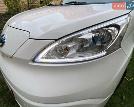 Белый Ниссан e-NV200, объемом двигателя 0 л и пробегом 47 тыс. км за 17888 $, фото 7 на Automoto.ua