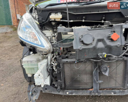 Белый Ниссан e-NV200, объемом двигателя 0 л и пробегом 200 тыс. км за 8950 $, фото 9 на Automoto.ua