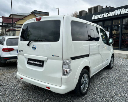 Білий Ніссан e-NV200, об'ємом двигуна 0 л та пробігом 142 тис. км за 13900 $, фото 5 на Automoto.ua