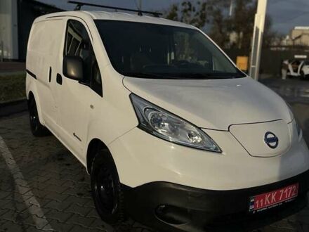 Белый Ниссан e-NV200, объемом двигателя 0 л и пробегом 126 тыс. км за 7999 $, фото 1 на Automoto.ua