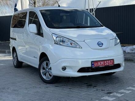 Білий Ніссан e-NV200, об'ємом двигуна 0 л та пробігом 161 тис. км за 9000 $, фото 1 на Automoto.ua
