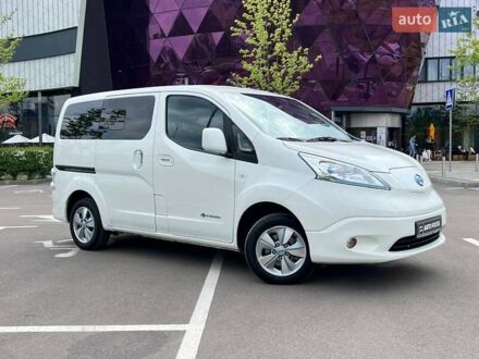 Ніссан e-NV200 2016 у Києві на Automoto.ua Білий Ніссан e-NV200, об'ємом двигуна 0 л та пробігом 58 тис. км за 12490 $, фото 1 на Automoto.ua