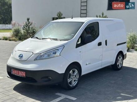 Білий Ніссан e-NV200, об'ємом двигуна 0 л та пробігом 187 тис. км за 12500 $, фото 1 на Automoto.ua