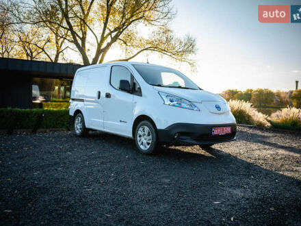 Білий Ніссан e-NV200, об'ємом двигуна 0 л та пробігом 49 тис. км за 14600 $, фото 1 на Automoto.ua